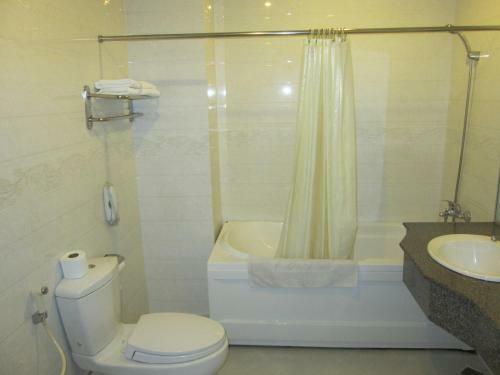 Hotel C?m Kh�ch S?n ?�ng Xuy�n