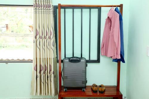 Giang Son Hostel