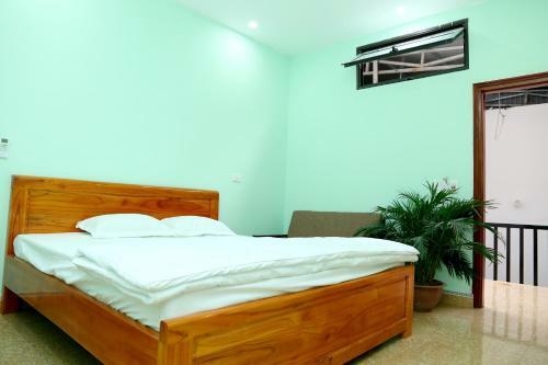 Giang Son Hostel