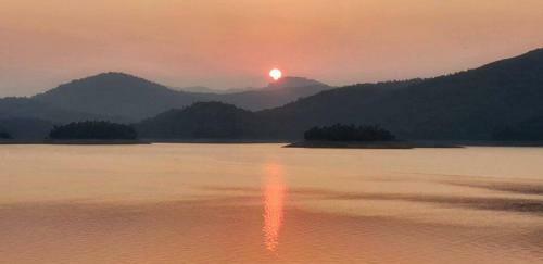 Hotel Phu Ninh Lake Resort