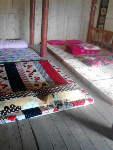 A De Homestay