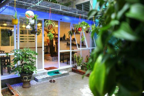 Hotel Minh T� Homestay