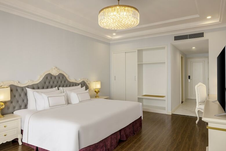 Hotel Vinpearl Condotel Phu Ly