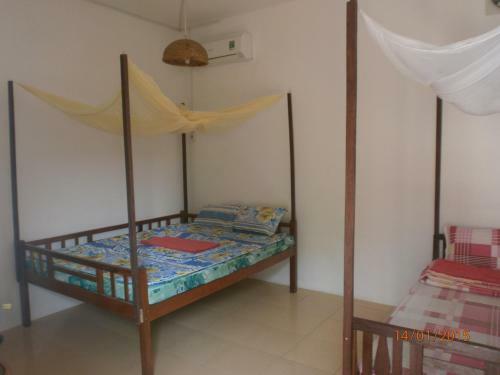 Hostal Happy Family Guesthouse