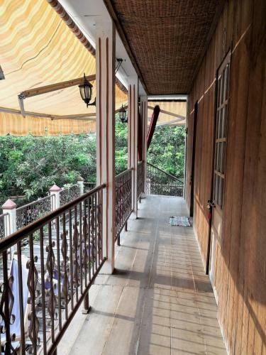 Hostal Happy Family Guesthouse