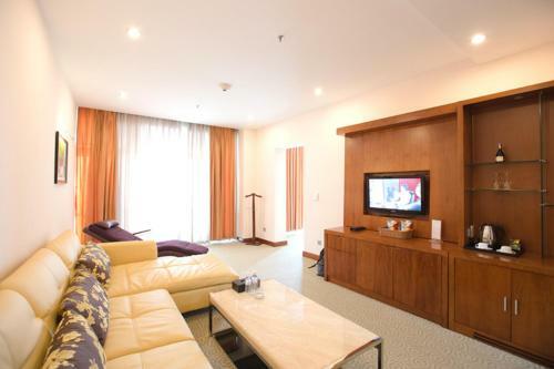 Lam Kinh Hotel