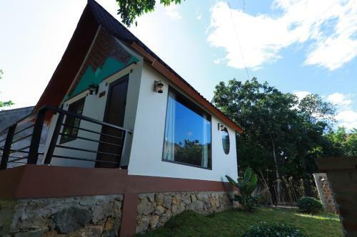 Tropical Valley Homestay