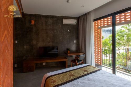 Hotel Kh�ch S?n Hu?nh Th?o