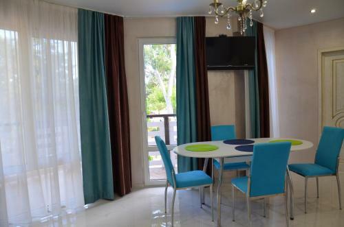 Apartments Lazurniy Bereg