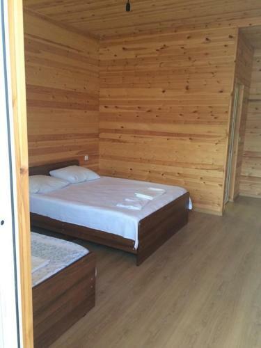 Hostal At Alla's