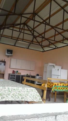 Hostal At Alla's
