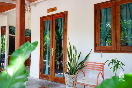 Hotel The May Garden Stay & Cafe