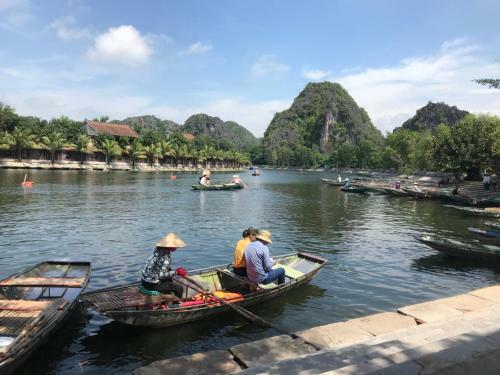 Tam Coc Tropical Homestay