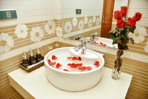 Kien Cuong Hotel & Apartments