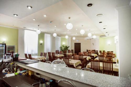 Hotel Acra