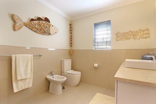 Jane's Simonstown 3 Bedroom Luxury Home
