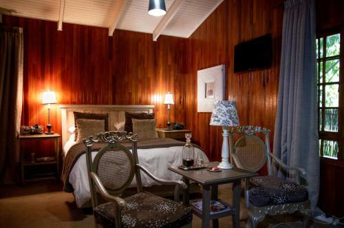 Hostal Ducks Country House