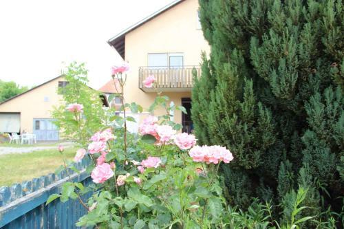 Apartamento Vronis Ferienwohnungen