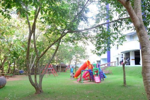 Apartamentos No Rio Quente