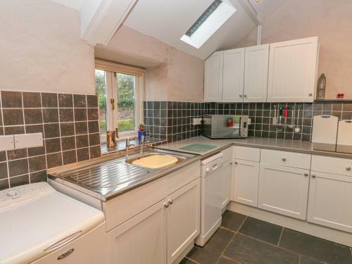 Fronrhydd Fach, Haverfordwest