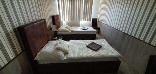 Kov�cs Hotel Superior