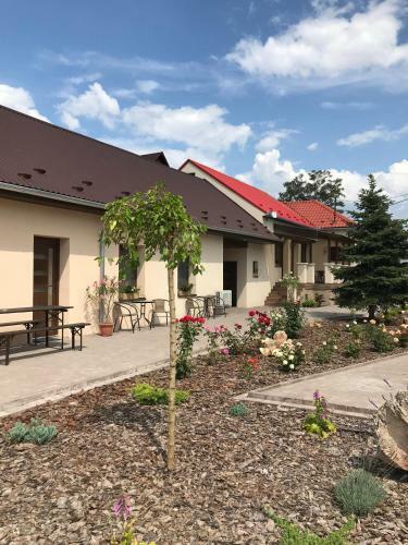 Bed & Breakfast Krist�ly Apartmanok