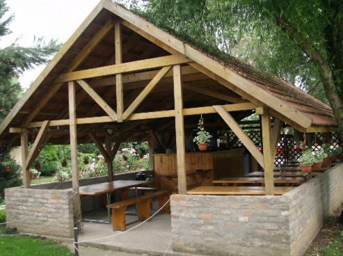 Hotel Fah�z Motel