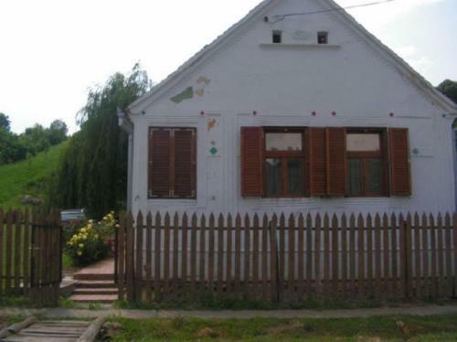 Berki Porta Vend�gh�z