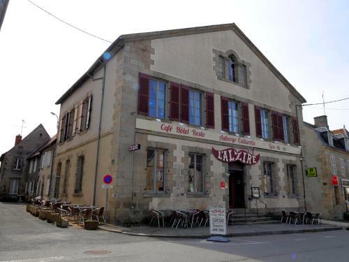 Hotel L'alzire - Auberge Culturelle