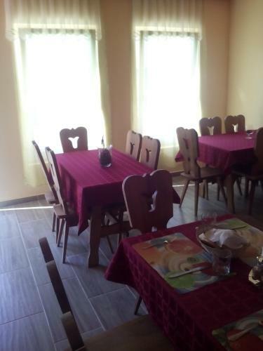 Hostal Katica Vend�gh�z