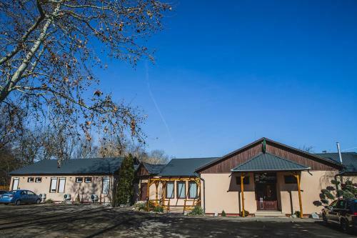 Szt�r Motel �tterem