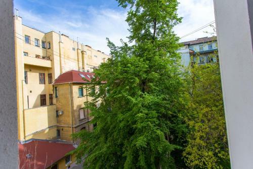 Hostal J� Itt Pesten