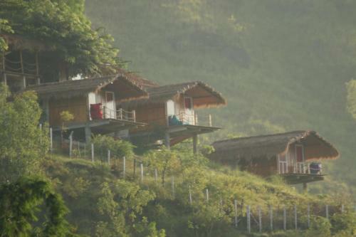 Hostal Morinda Villa And Resto