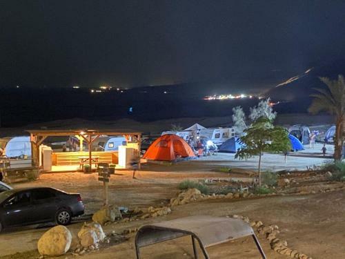 Albergue Ein Gedi Camp Lodge