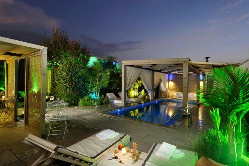 Lodge Piazza Del Sol