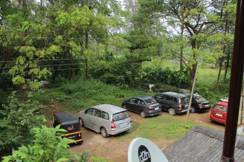 Hostal Badami Cottage
