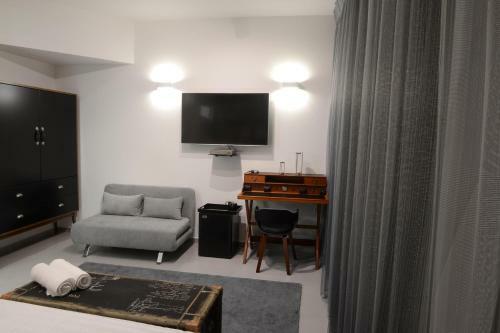 Adva Boutique Hotel