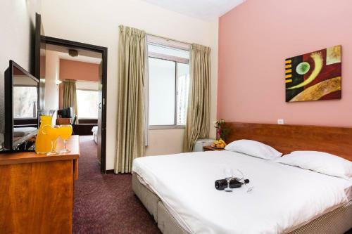 Hotel Golden Tower