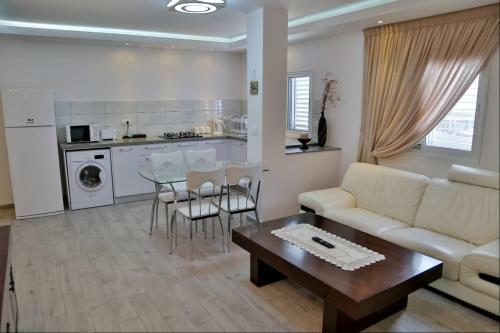Royal Lea Apartmens