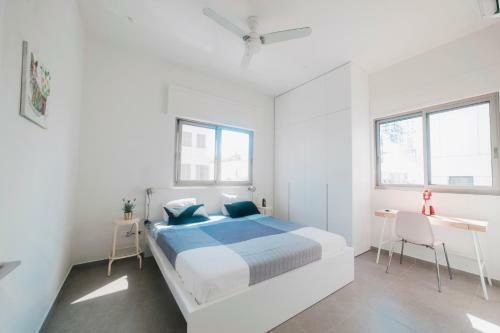 A Luxury 2 Apartments Geola Beach