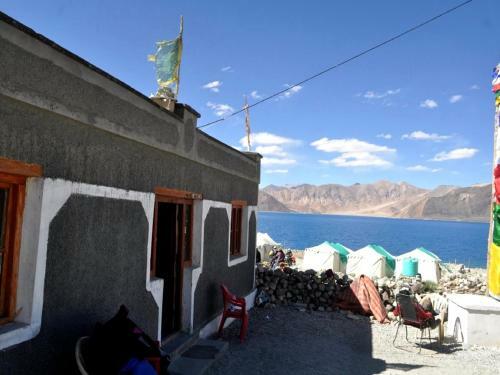 Tih Padma Homestay - Hanle