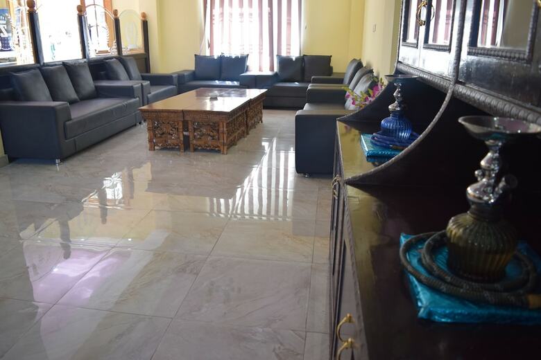 Hotel Zojila Residency