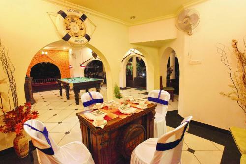 Hotel Emarald Resort