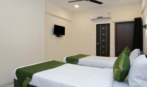 Hotel Treebo Trip Lotus