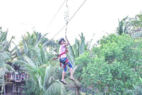 Hotel Surya Shibir Resort