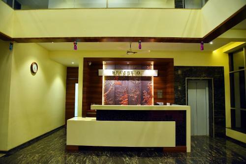 Hotel Sadhana Executive