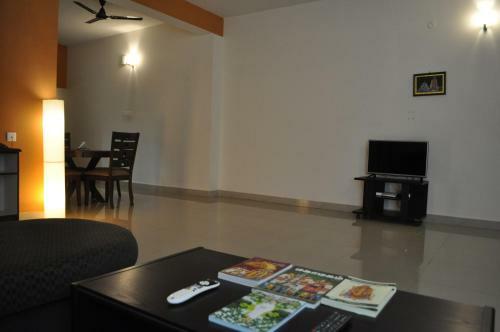 Apartamento Jyothi Suites