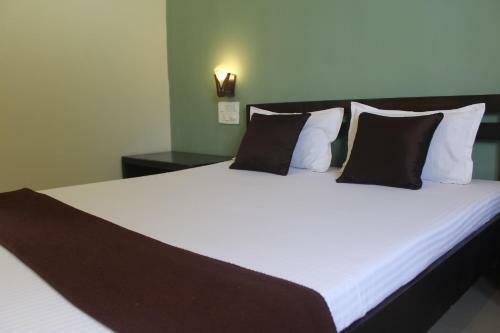 Hotel Serenity Resort Panhala