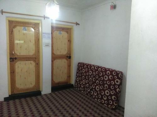Hostal Kashmir Naaz