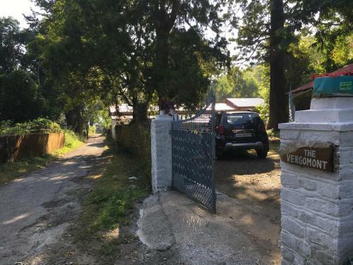 Hostal The Vergomont Holiday Home